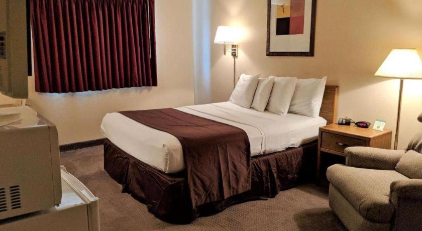 Americas Best Value Inn Torrington Eksteriør billede